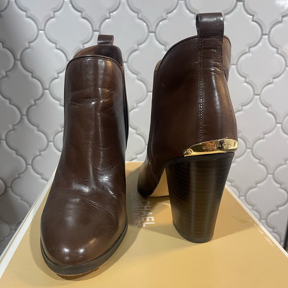 Michael Kors, brown heeled boots, size 10M - Picture 14 of 15